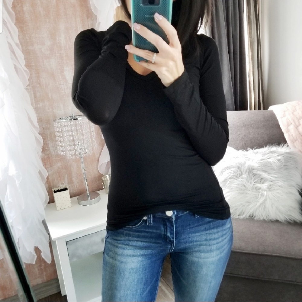 Black L/S Basic Tee